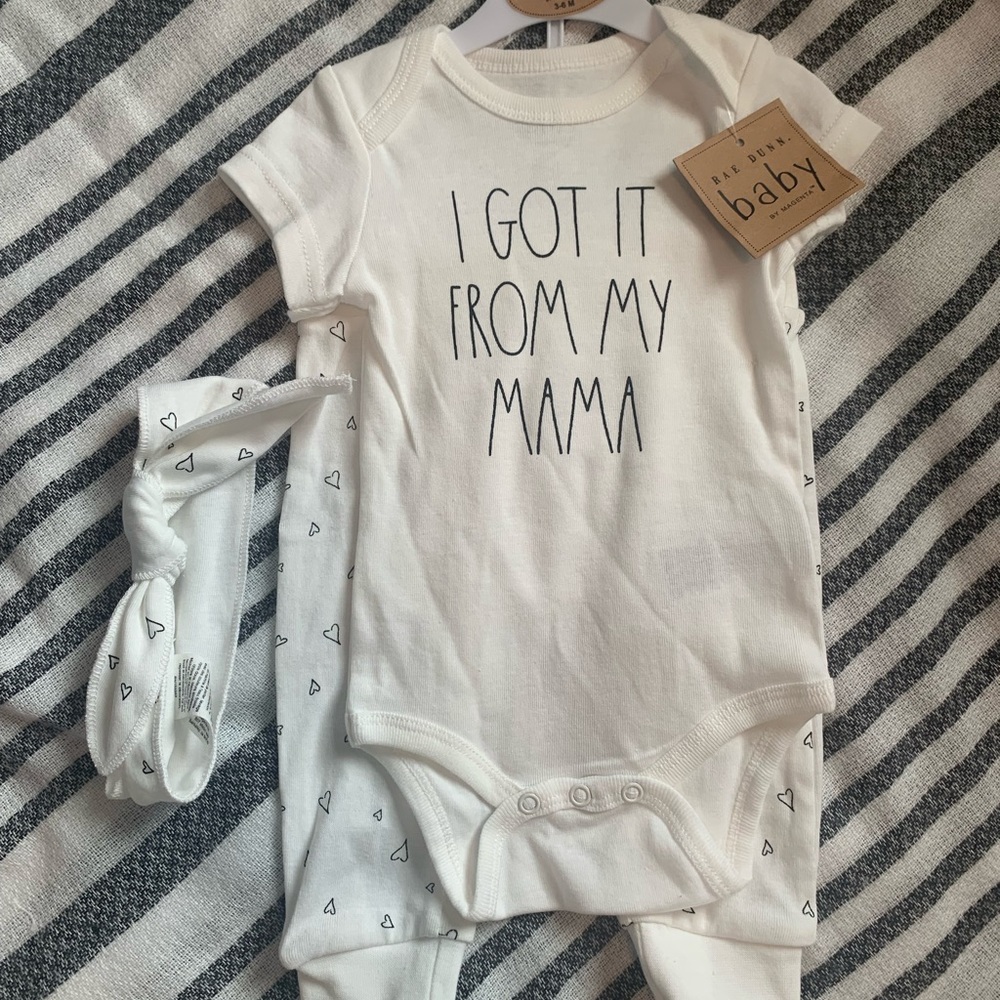 🆕 NWT Rae Dunn Baby Girl Outfit Set Size 3-6 months